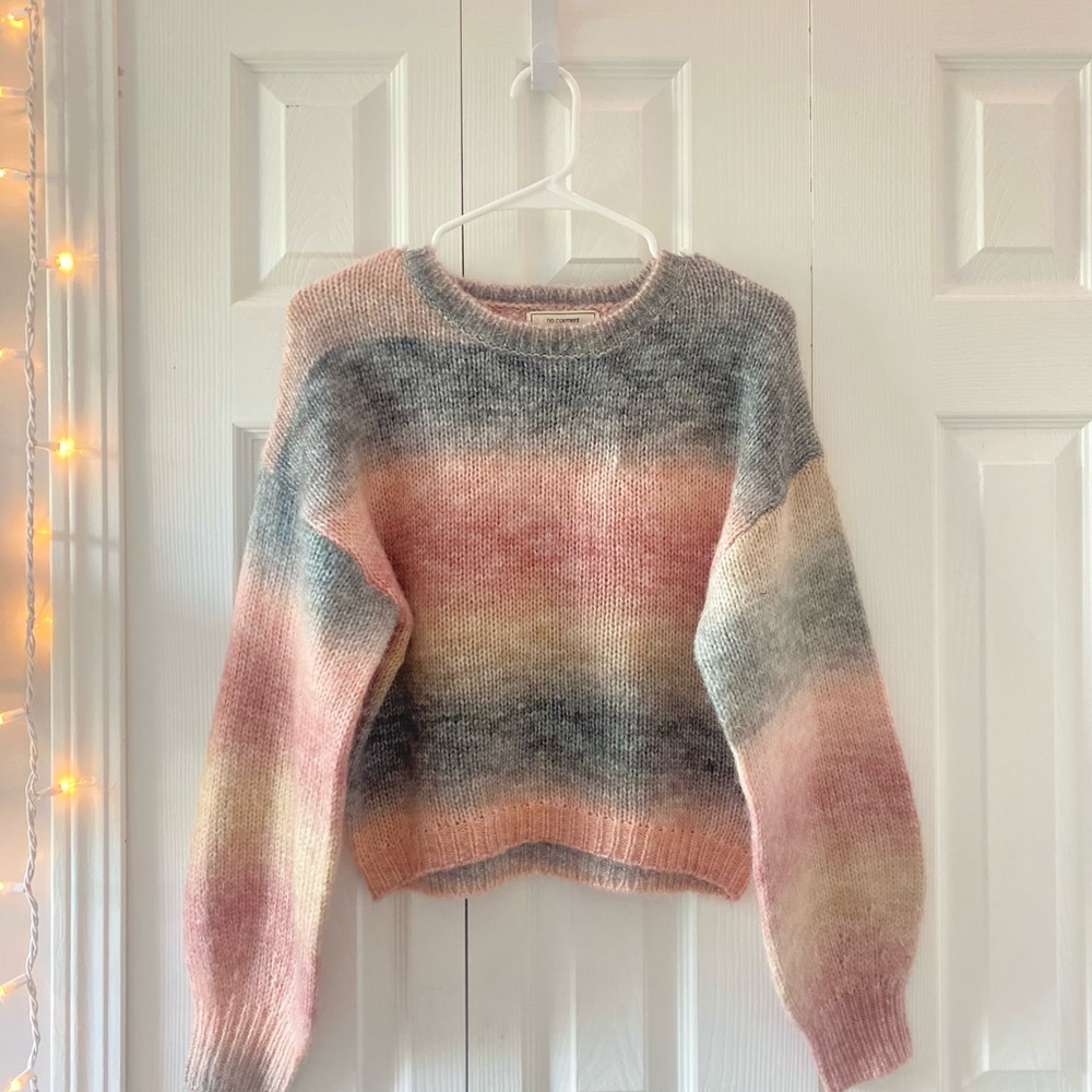 super cute sweater